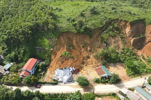 Nỗi lo về sạt lở đất mỗi khi mưa lũ về
