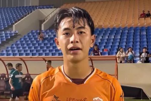 Quang Hải có chia sẻ ý nghĩa với 'kỷ lục gia' 16 tuổi của HAGL