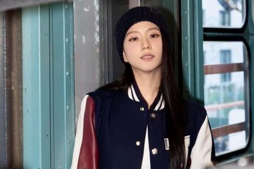 Nón snapback - Nón len: Bộ đôi phụ kiện gây sốt mùa thu đông