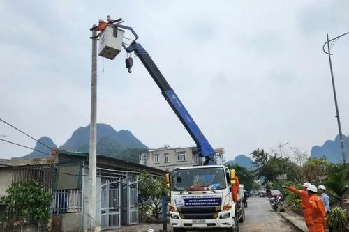 Quảng Ninh tập trung mọi nguồn lực khôi phục sản xuất kinh doanh sau bão số 3