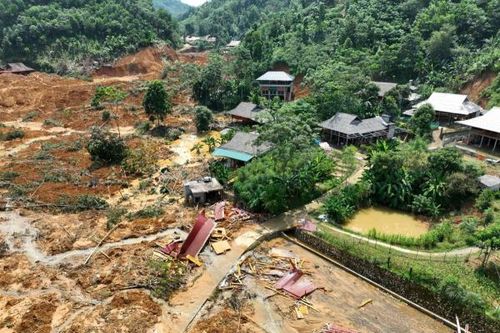 Yên Bái: Hiện trường tìm kiến nạn nhân vụ sạt lở đất tại Át Thượng