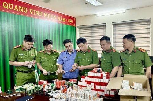 Bộ Công an biểu dương Công an tỉnh Thanh Hóa đã triệt phá đường dây sản xuất thuốc chữa bệnh giả
