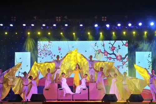 Xây dựng, thực hiện hương ước, quy ước của cộng đồng dân cư