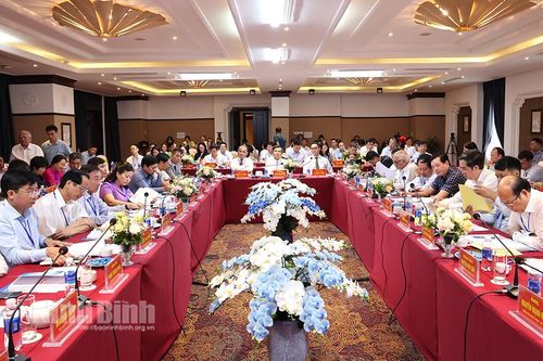 Hội thảo khoa học 'Phát huy văn hóa, lối sống Tràng An trong xây dựng đô thị di sản thiên niên kỷ'