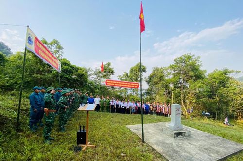 Nỗ lực đổi thay vùng đất Ch'ơm
