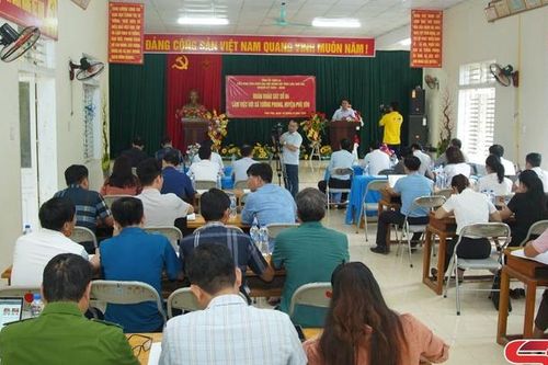 Đoàn khảo sát số 4 Tiểu ban văn kiện Đại hội Đảng bộ tỉnh lần thứ XVI làm việc tại xã Tường Phong