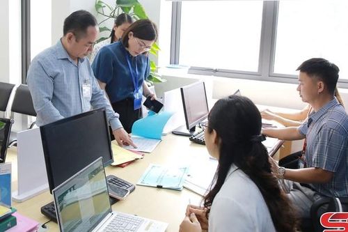 Kiểm tra công tác cải cách hành chính và công tác nội vụ tại huyện Mộc Châu