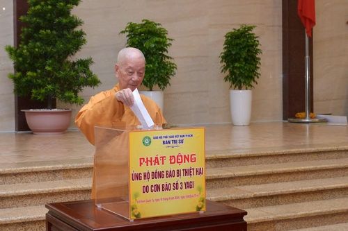 Sáng 16-9: Tăng Ni, Phật tử TP.HCM góp hơn 3,5 tỷ đồng gởi đồng bào ảnh hưởng bão lũ ở miền Bắc