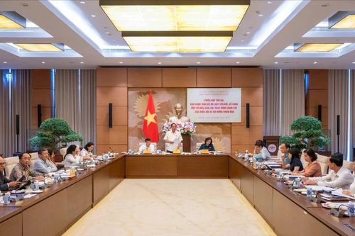 Công cụ hữu hiệu để thu thập thông tin