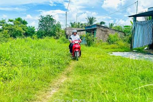 Hòa Mỹ cần lắm những con đường
