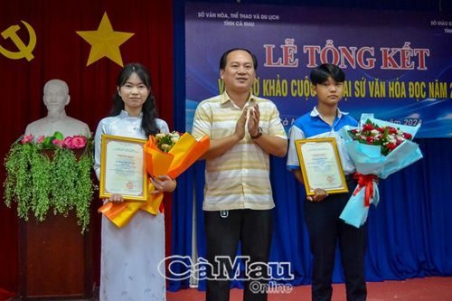 Trao giải Đại sứ văn hóa đọc năm 2024 cho 34 học sinh
