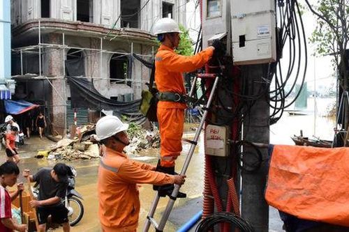 Đến 8h sáng 16/9, đã đóng toàn bộ các cửa xả của 5 hồ thủy điện ở miền Bắc