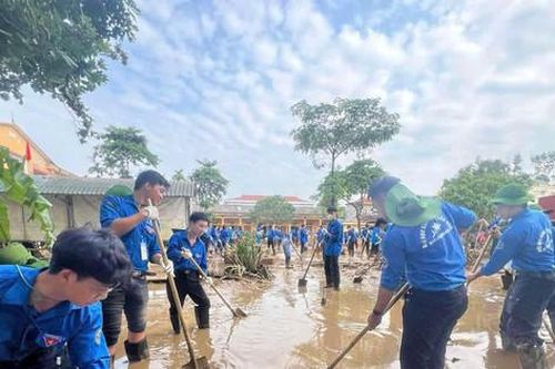 35.000 lượt đoàn viên, sinh viên Thủ đô chung tay khắc phục hậu quả bão số 3