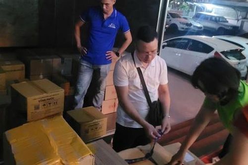 Chương trình ủng hộ đồng bào miền Bắc của Báo Sức khỏe và Đời sống đến với Bắc Giang và Lạng Sơn