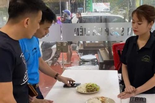 Quán cơm nổi tiếng ở Hạ Long bị tẩy chay vì đuổi khách và không nhận chuyển khoản