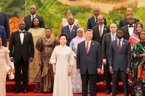 Châu Phi: 'Chiến địa' Âu - Á mới