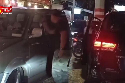 Điều tra, xác minh người đàn ông có hành vi côn đồ khi tham gia giao thông