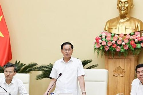 Phó Thủ tướng Bùi Thanh Sơn nhấn mạnh 3 nhiệm vụ trọng tâm đối với ngành công thương