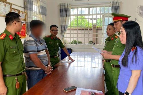 Khởi tố, bắt tạm giam các đối tượng tháo thiết bị giám sát hành trình tàu cá