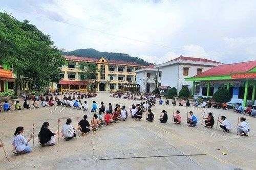 55 học sinh nhập viện sau khi ăn liên hoan Trung thu