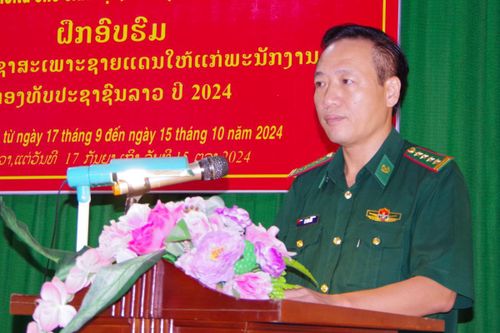 Tập huấn nghiệp vụ Biên phòng cho 20 cán bộ Quân đội nhân dân Lào