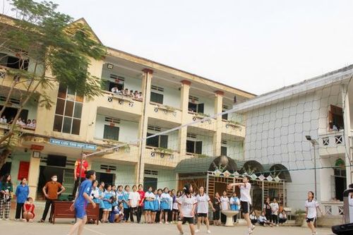 Hà Giang: 55 học sinh nhập viện sau khi ăn liên hoan Trung thu ở trường