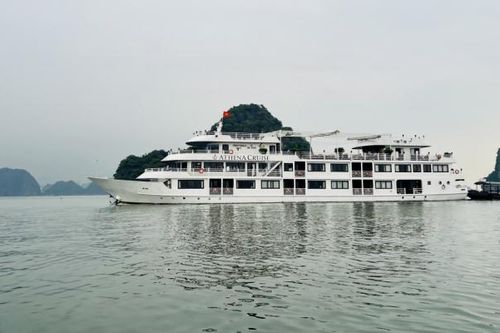 Du lịch Quảng Ninh giữ vững mục tiêu đón 19 triệu lượt khách năm 2024