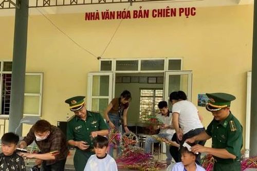 Ấm áp Tết Trung thu trên các miền biên viễn