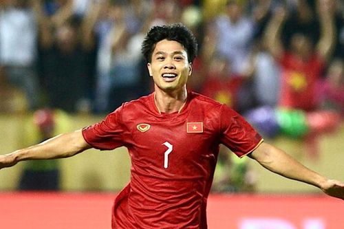 Dự bị gần 2 năm, Công Phượng vẫn ra giá gần 1 triệu USD; Ronaldo bất ngờ bị loại khỏi AFC Champions League