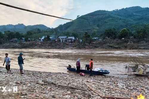 Nhiều nơi ở Lào Cai thiệt hại nặng do mưa lũ, đi lại khó khăn