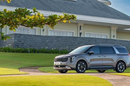 Kia Carnival 2024 được nâng cấp những gì so với bản cũ?