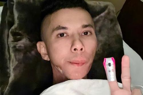 Mẹ Kasim Hoàng Vũ: 'Nhà chỉ còn mình con'