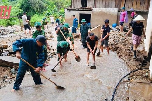 Thắm tình quân dân nơi biên giới