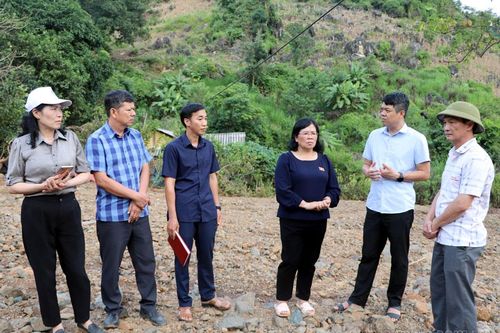 Thường trực HĐND tỉnh khảo sát một số dự án hỗ trợ sản xuất, khu vực nguy cơ sạt lở trên địa bàn huyện Tuần Giáo