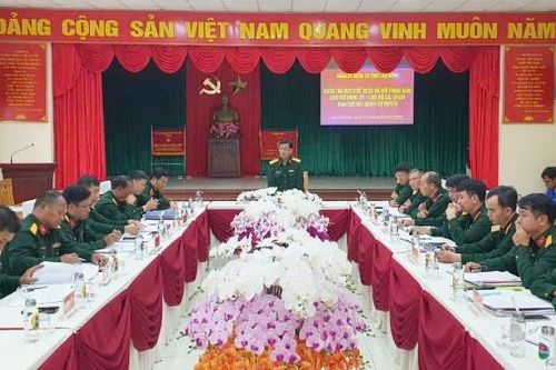 Đảng ủy Quân sự tỉnh Lâm Đồng đối thoại dân chủ với cán bộ, chiến sĩ Ban CHQS huyện Lạc Dương