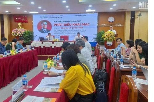 Phát huy vai trò của hệ thống báo Đảng trong bảo vệ nền tảng tư tưởng của Đảng