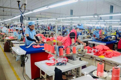 Nhịp sống sau lũ dữ