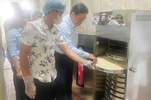 Long An: Nghiệm thu đề án 'Hỗ trợ ứng dụng máy móc thiết bị tiên tiến trong sản xuất các sản phẩm từ hạt sen'
