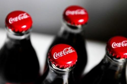 Cổ phiếu Coca-Cola lên ngôi vì nỗi lo suy thoái ở Mỹ
