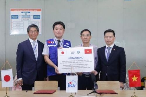 JICA viện trợ thiết bị lọc nước, tấm plastic hỗ trợ người dân Yên Bái ảnh hưởng bởi mưa lũ