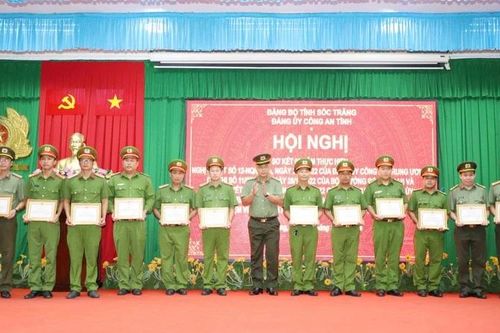 Sóc Trăng tập trung xây dựng lực lượng công an xã, thị trấn