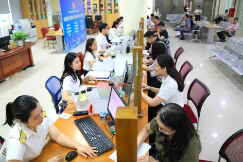 Doanh nghiệp, hộ cá nhân kinh doanh được miễn giảm thuế bị thiệt hại do bão lũ ra sao?