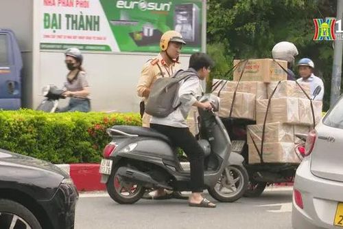 Hà Nội tập trung xử lý học sinh phạm luật giao thông