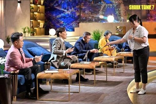 Mặc cho Startup cảnh báo đầu tư rủi ro và 'không dành cho người yếu tim', Shark Hưng sốt sắng chốt deal 'nhanh nhất lịch sử Shark Tank'