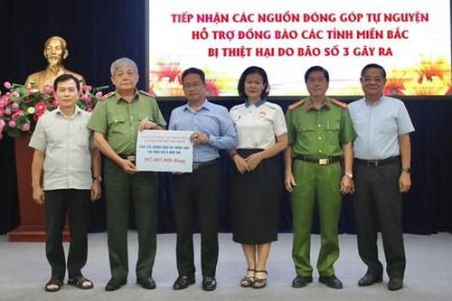 Hội Cựu CAND TPHCM: Quyên góp được hơn 1,4 tỷ đồng ủng hộ đồng bào bị bão lũ