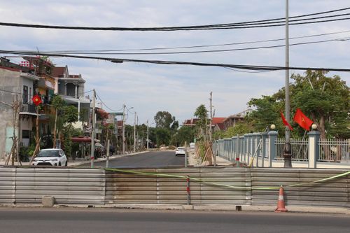 Vì sao những dự án đường chục tỷ ở Huế làm xong phải 'đắp chiếu'?