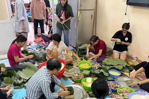 Trường đại học hỗ trợ sinh viên vùng bão lũ giảm áp lực học phí