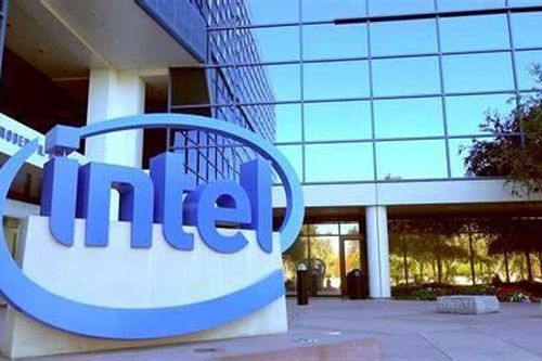 Intel đánh mất hợp đồng chip trị giá 30 tỷ USD