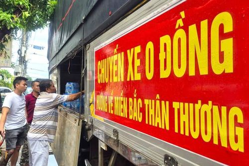 Đồng lòng chung tay san sẻ cùng miền Bắc yêu thương