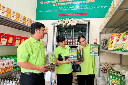 Ra mắt khẩn cấp Ngân hàng thực phẩm Bắc Kạn hỗ trợ người dân